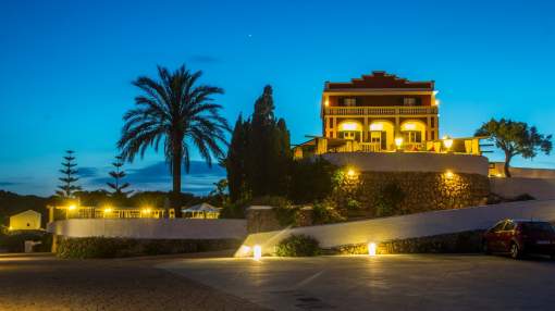 Extraordinary finca with tourist licence in the south coast of Menorca Extraordinary finca with tourist licence in the south coast of Menorca
